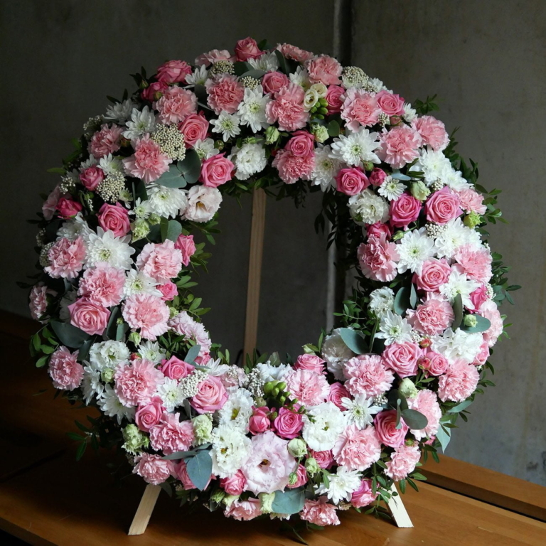 kwiatynapogżeb, kwiaty, flowerbox, kwiatywarszawa, bukietkwiatów, цветываршава, цветы, букетываршава, flowerswarsaw