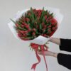 bukiet czerwonych tulipanów