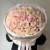 Bukiet peoniowych róż 51