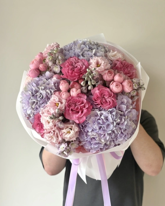 Bukiet -"Serene-Blooms"-medium