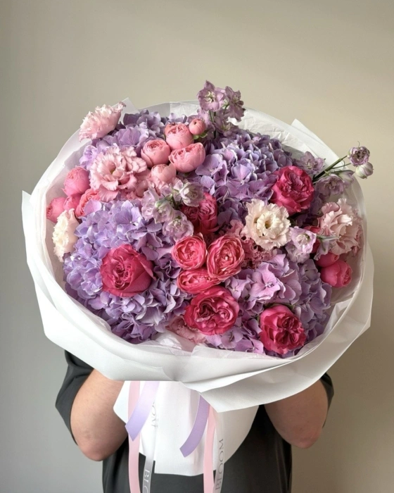 Serene blooms medium