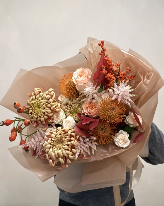 autumn bouquet, cozy fireside blooms