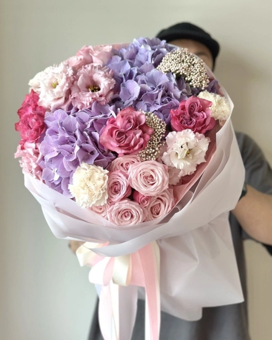 Bukiet Serene Blooms small