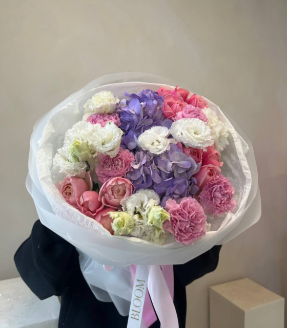 Bukiet "Serene Blooms" small