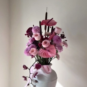 Kompozycja For Your Vase 03 med-tlo