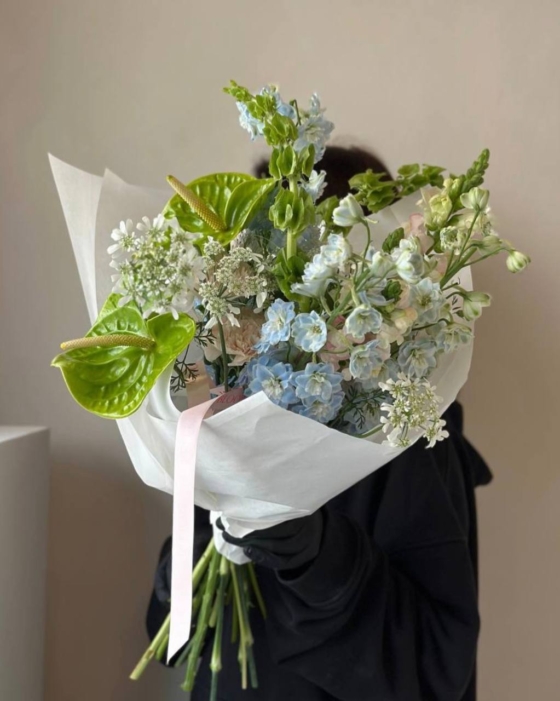 For your vase blue