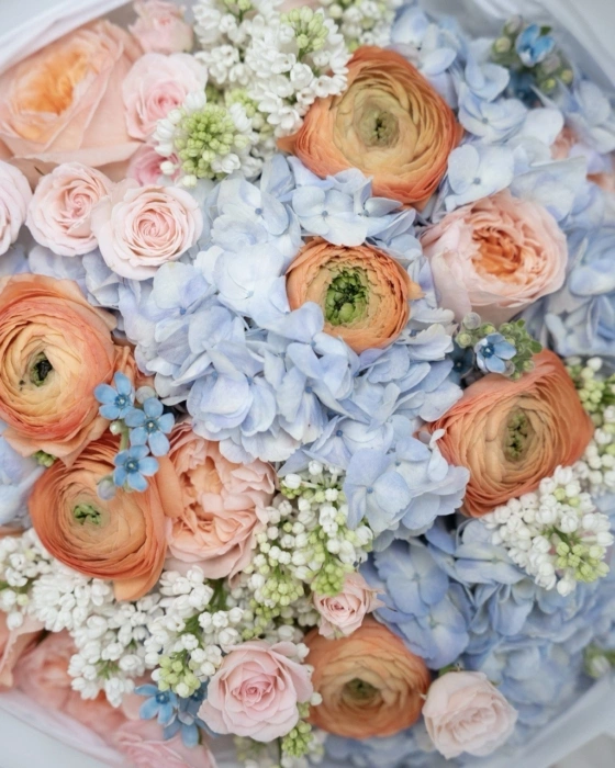 Powder Blue Peach» Bouquet