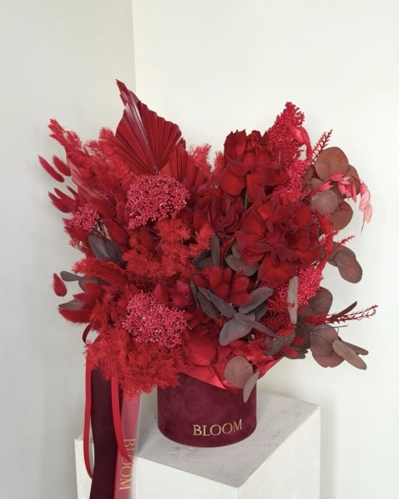 Flowerbox z kwiatów suszonych red