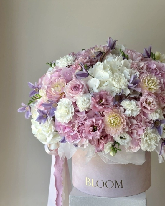 Box kwiatowy Soft Elegance xxx